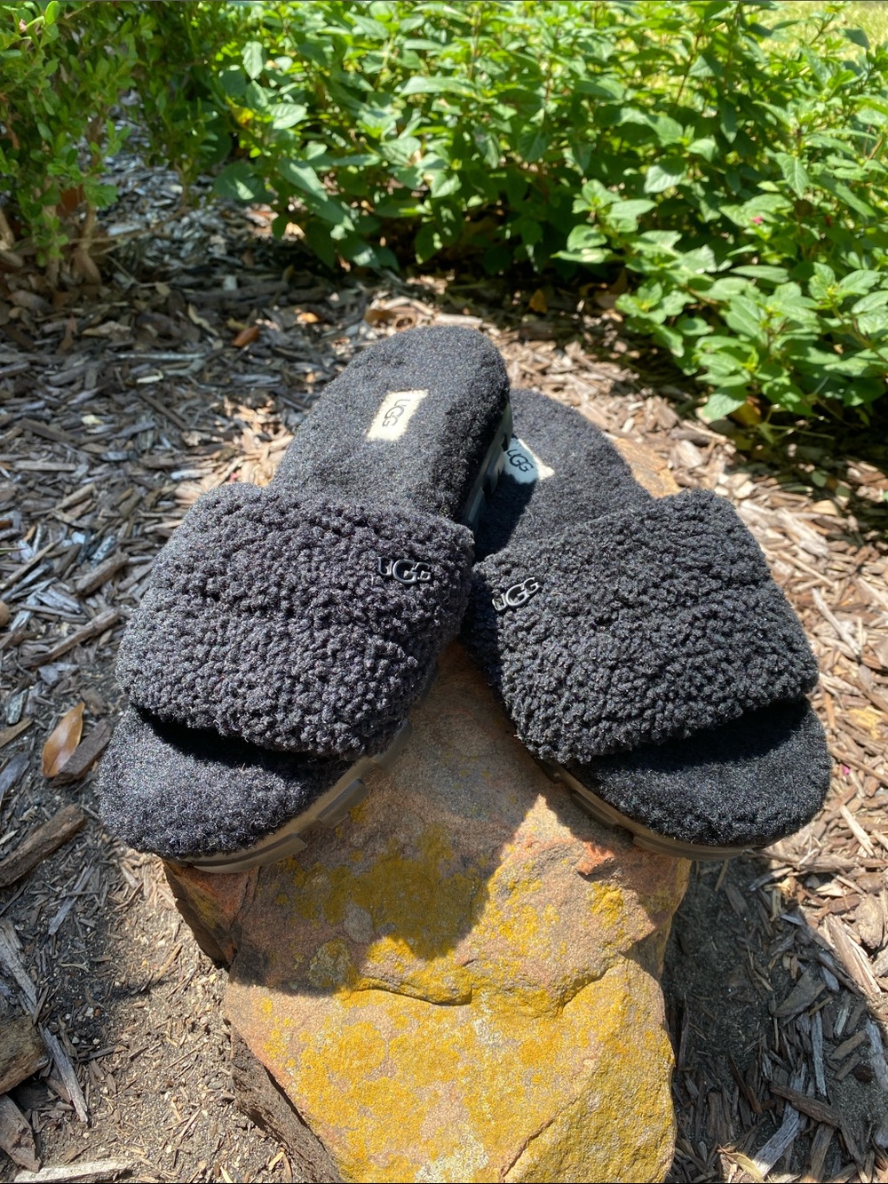 UGG Women’s Cozetta Curly Black Plush Shearling Slide Slippers
